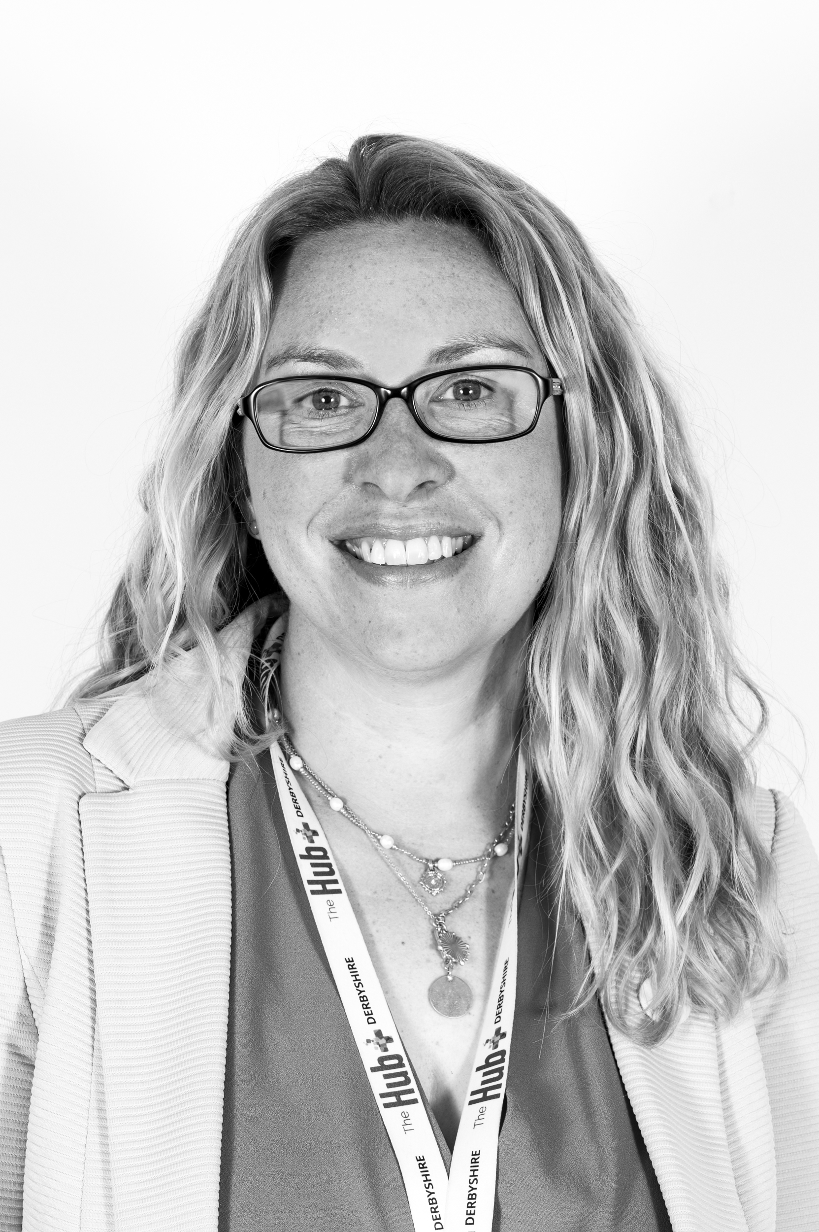 Susie Bayley New.jpg (1.89 MB)